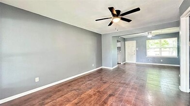809 E Celeste Dr in Garland, TX - Building Photo - Building Photo