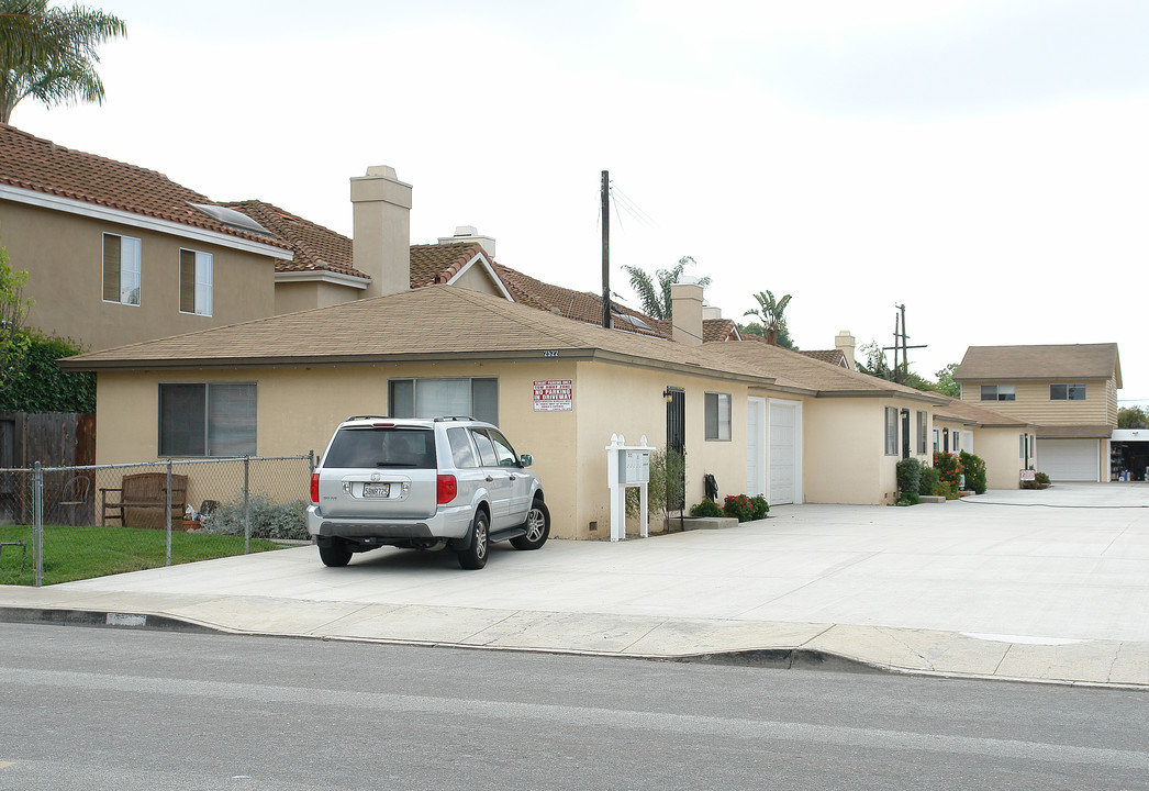 2522 Orange Ave in Costa Mesa, CA - Building Photo