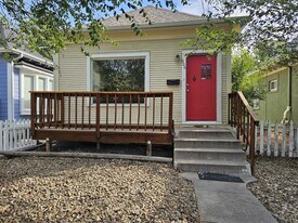 906 W Colorado Ave in Colorado Springs, CO - Building Photo