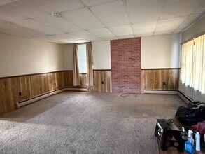 46 Sawmill Hl, Unit 2 in Berwick, ME - Foto de edificio - Building Photo