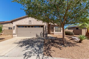 2760 E Carla Vista Dr in Chandler, AZ - Building Photo