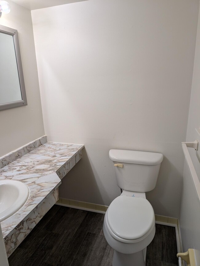 1001 White Oak Rd, Unit G21 in Dover, DE - Foto de edificio - Building Photo