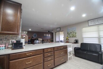 574 Bitterwood Ct in Kissimmee, FL - Building Photo - Building Photo