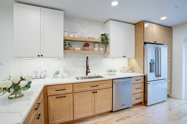 property at 3 N Montford Ave