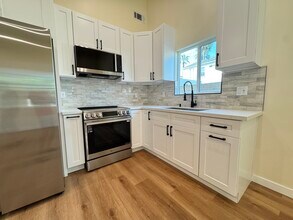 815 Arden Ave in Glendale, CA - Building Photo - Building Photo