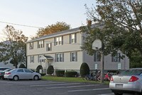 River Drive Apartments in Danvers, MA - Building Photo - Building Photo