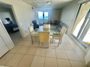 6009 Sea Ranch Dr, Unit 804 in Hudson, FL - Foto de edificio - Building Photo