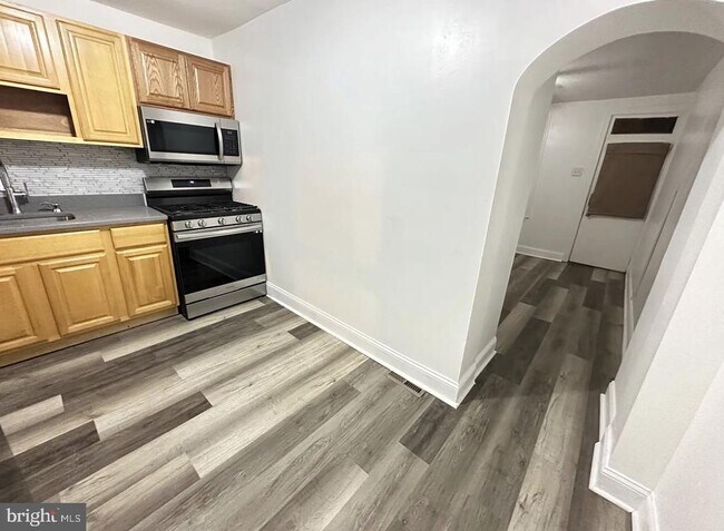 2663 Webb St in Philadelphia, PA - Building Photo - Building Photo