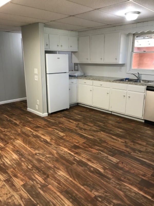 property at 106 Wolfs Bridge Rd
