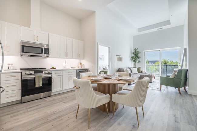 The Palmer Residences in Ottawa, ON - Building Photo - Interior Photo