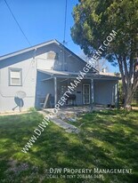 506 5th Ave S in Nampa, ID - Building Photo
