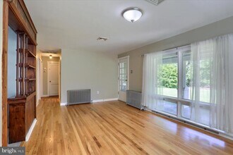 2052 Foxianna Rd in Middletown, PA - Building Photo - Building Photo