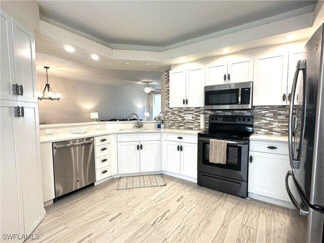 property at 6816 Satinleaf Rd S