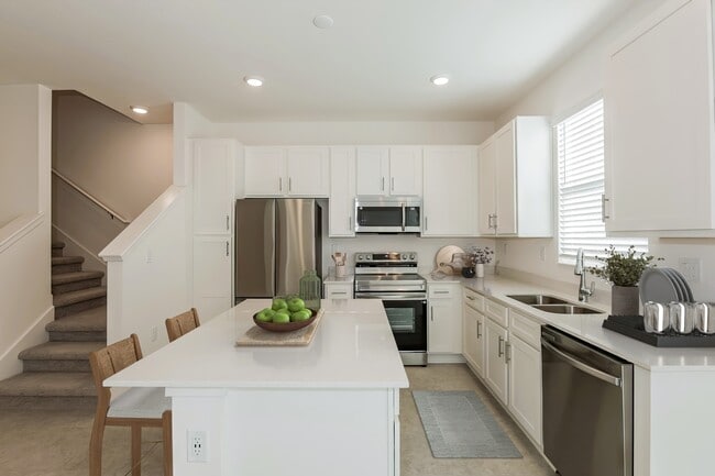 1457 Tristar Dr in Plant City, FL - Building Photo - Building Photo