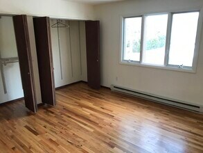 21 Davenport Ave in Westport, CT - Building Photo - Building Photo