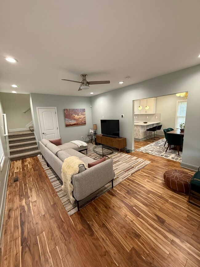 property at 820 Kent St