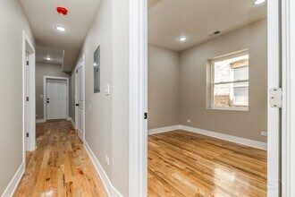 6338 S Vernon Ave in Chicago, IL - Building Photo - Building Photo