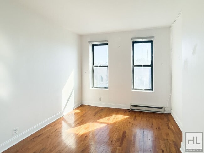 TROUTMAN STREET / Bushwick / Spacious 2-be