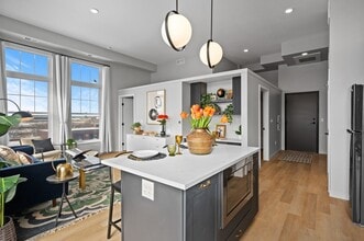 1000 Main Street Apartments in Minneapolis, MN - Building Photo - Building Photo
