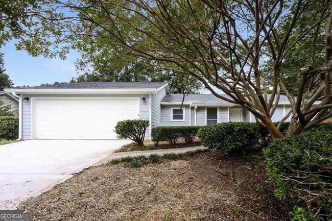 property at 1815 Quailwood Dr