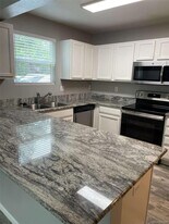 32 N Harlan St in Lakewood, CO - Building Photo