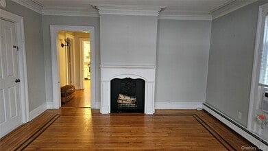 192 Main St in Cornwall, NY - Foto de edificio - Building Photo