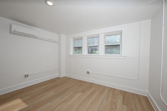 1384 W 83rd St in Cleveland, OH - Building Photo - Building Photo