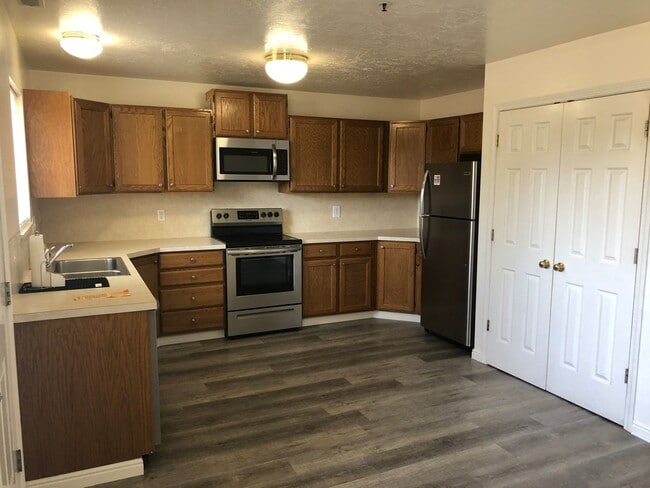 property at 205 N Geneva Rd