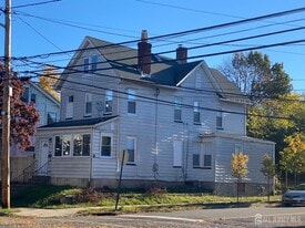 148 Jones Ave in New Brunswick, NJ - Building Photo