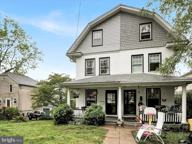 property at 3 Bells Mill Rd