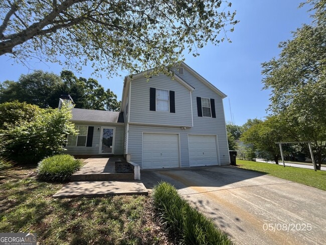 260 Village Dr in Mcdonough, GA - Building Photo - Building Photo