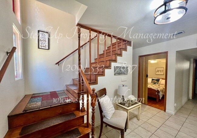 18081 Bonanza Dr in Twain Harte, CA - Foto de edificio - Building Photo