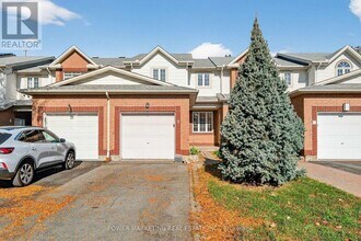 9 Carwood Cir in Ottawa, ON - Building Photo - Building Photo