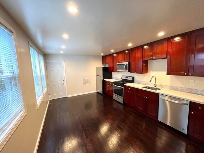 1337-1339 8th Ave, Unit 1339 in San Francisco, CA - Building Photo - Building Photo