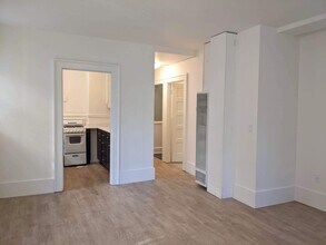 Fountain Place Apartments in Portland, OR - Building Photo - Floor Plan