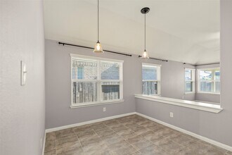 13011 Thorn Valley Ct in Tomball, TX - Building Photo - Building Photo