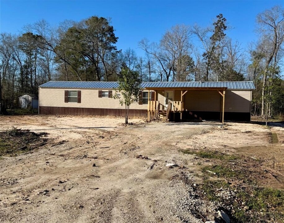 511 County Rd 2218 in Cleveland, TX - Building Photo