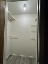 8608 Geneva Ave in Lubbock, TX - Foto de edificio - Building Photo