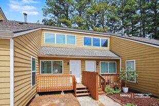 270 Mission Walk in Lawrenceville, GA - Building Photo