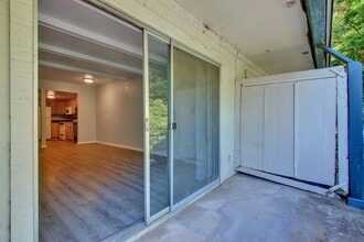 1725 Toomey Rd in Austin, TX - Building Photo - Building Photo