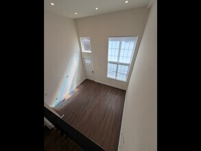 2421 Manton St in Philadelphia, PA - Foto de edificio - Building Photo