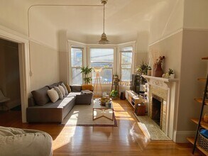 156 Randall St, Unit 156 in San Francisco, CA - Foto de edificio - Building Photo