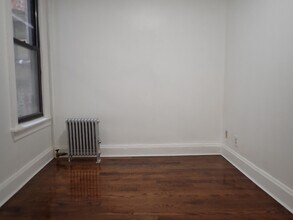 1559 Eastern Pkwy in Brooklyn, NY - Building Photo - Building Photo
