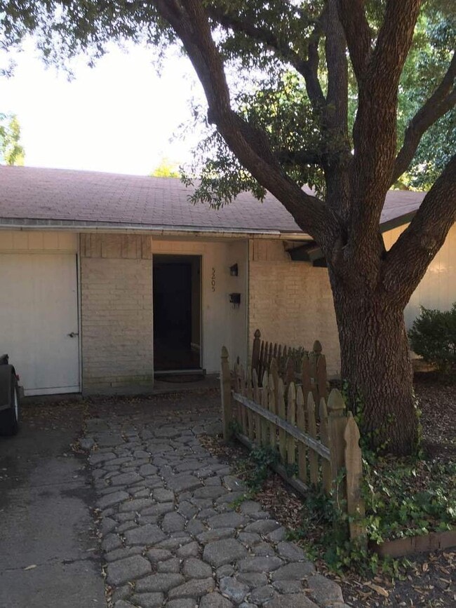 property at 5205 Preston Trail