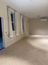 319 W 9th St, Unit 1 in Covington, KY - Building Photo - Building Photo