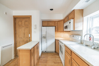 1108 Spruce St, Unit 3R in Philadelphia, PA - Foto de edificio - Building Photo