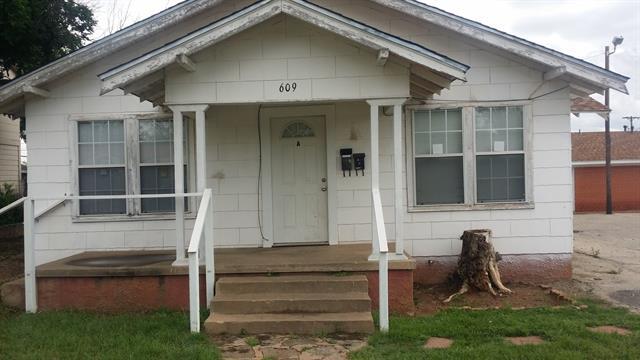 609 E N 15th St in Abilene, TX - Foto de edificio