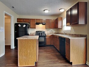 12711 Buck Run Dr in Noblesville, IN - Building Photo - Building Photo