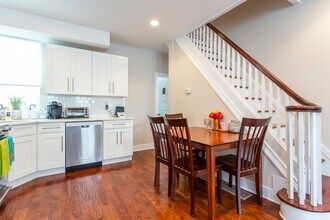 1711 Latona St in Philadelphia, PA - Building Photo - Building Photo