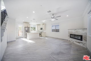 2017 S Centinela Ave in Santa Monica, CA - Building Photo - Building Photo